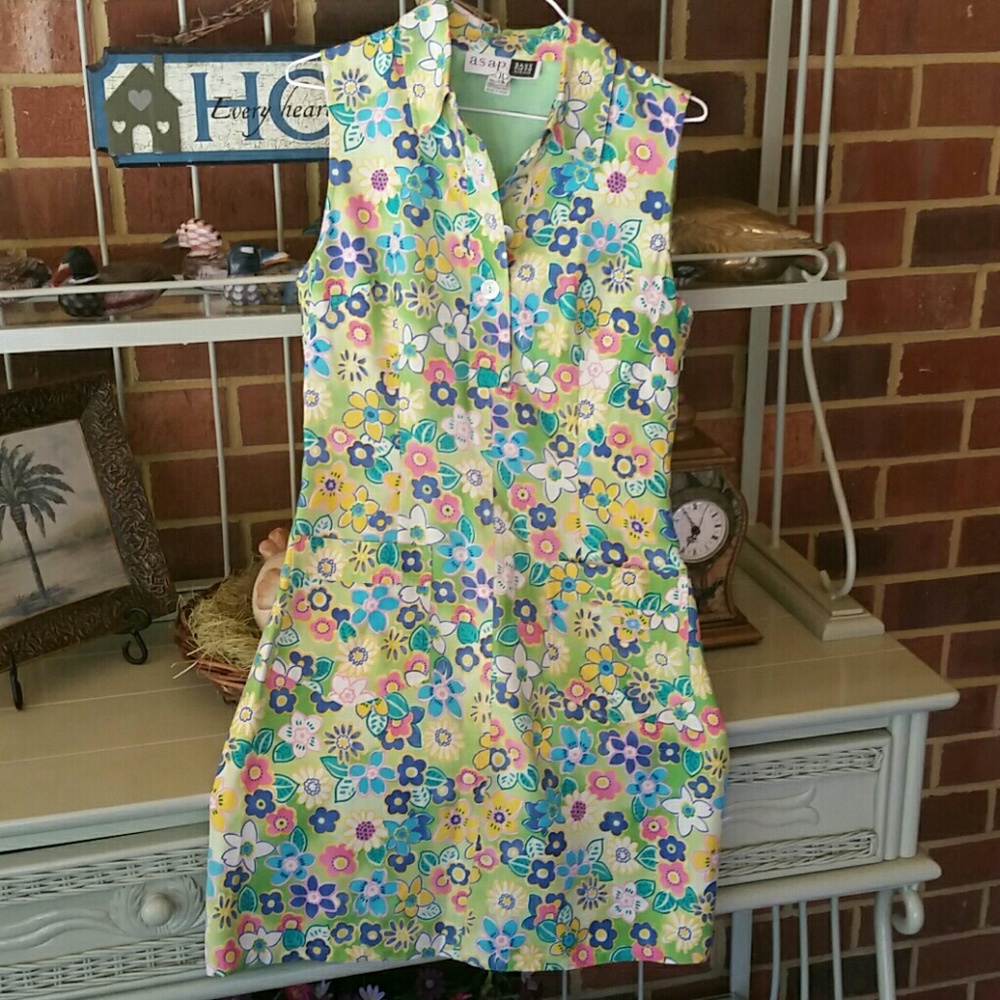 Dress sz 6,